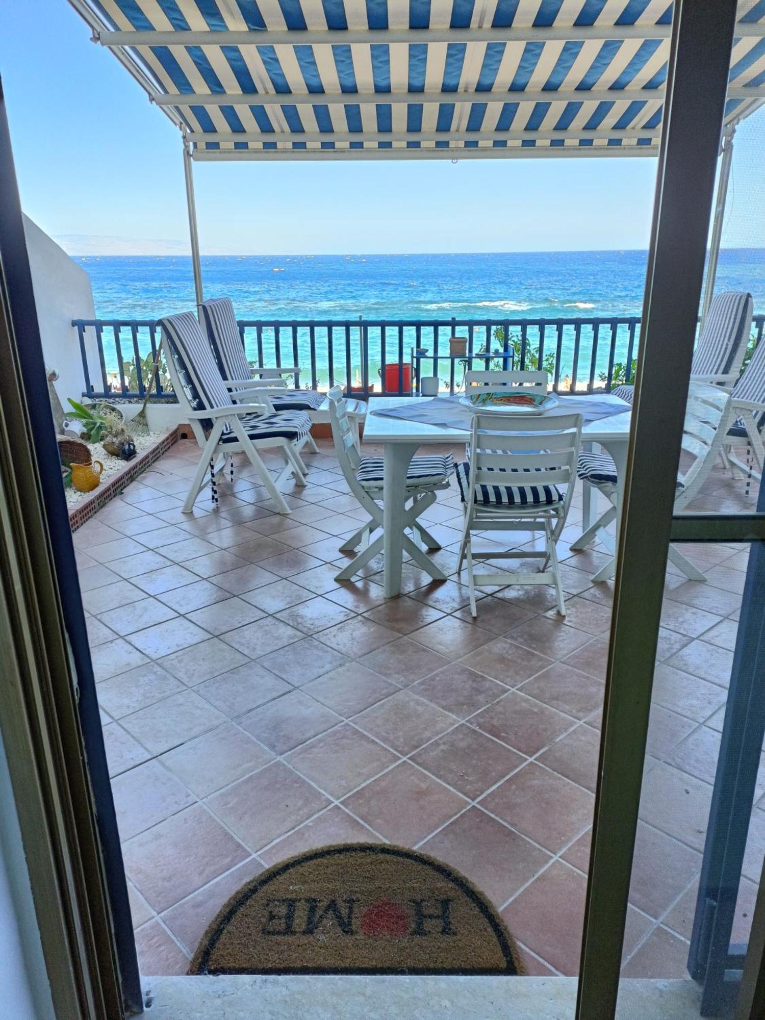 Casa Vacanze Margarita SantʼAlessio Siculo المظهر الخارجي الصورة