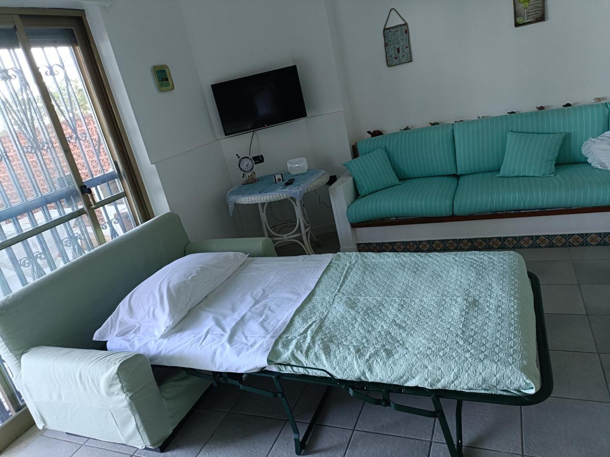 Casa Vacanze Margarita SantʼAlessio Siculo المظهر الخارجي الصورة